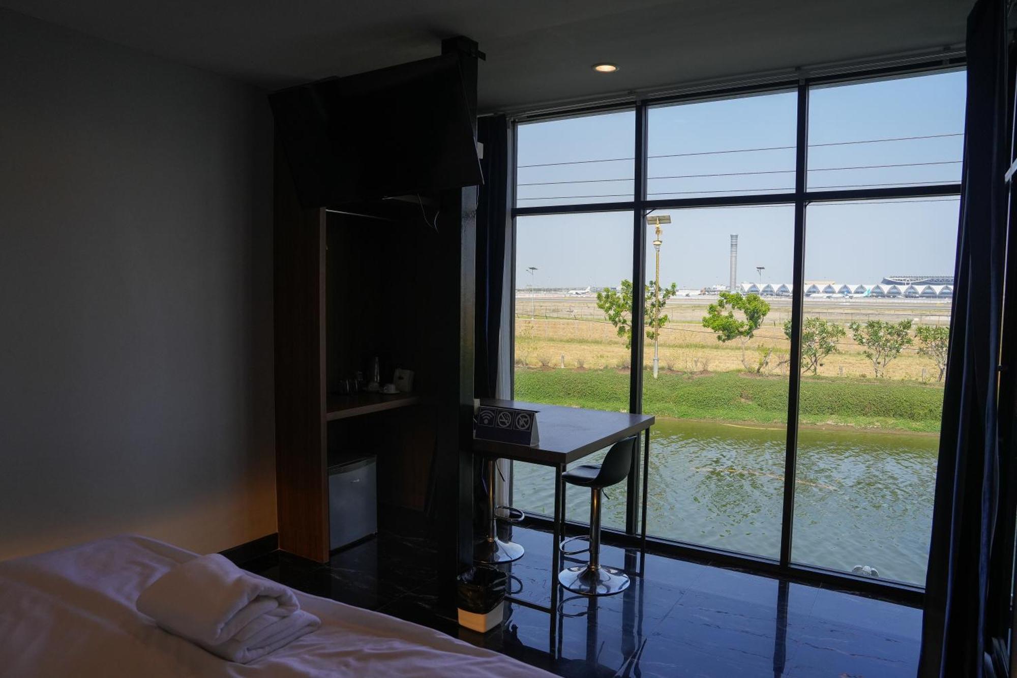 Skyline Resort Ban Khlong Lat Bua Khao Luaran gambar